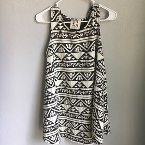 PPLA Black and White Tribal Tunic